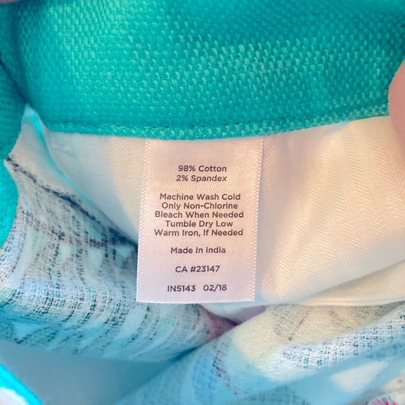 Talbots Summer Shorts Monkey Print Cocktails Hats Jungle Tropical Pink Green - Picture 3 of 7